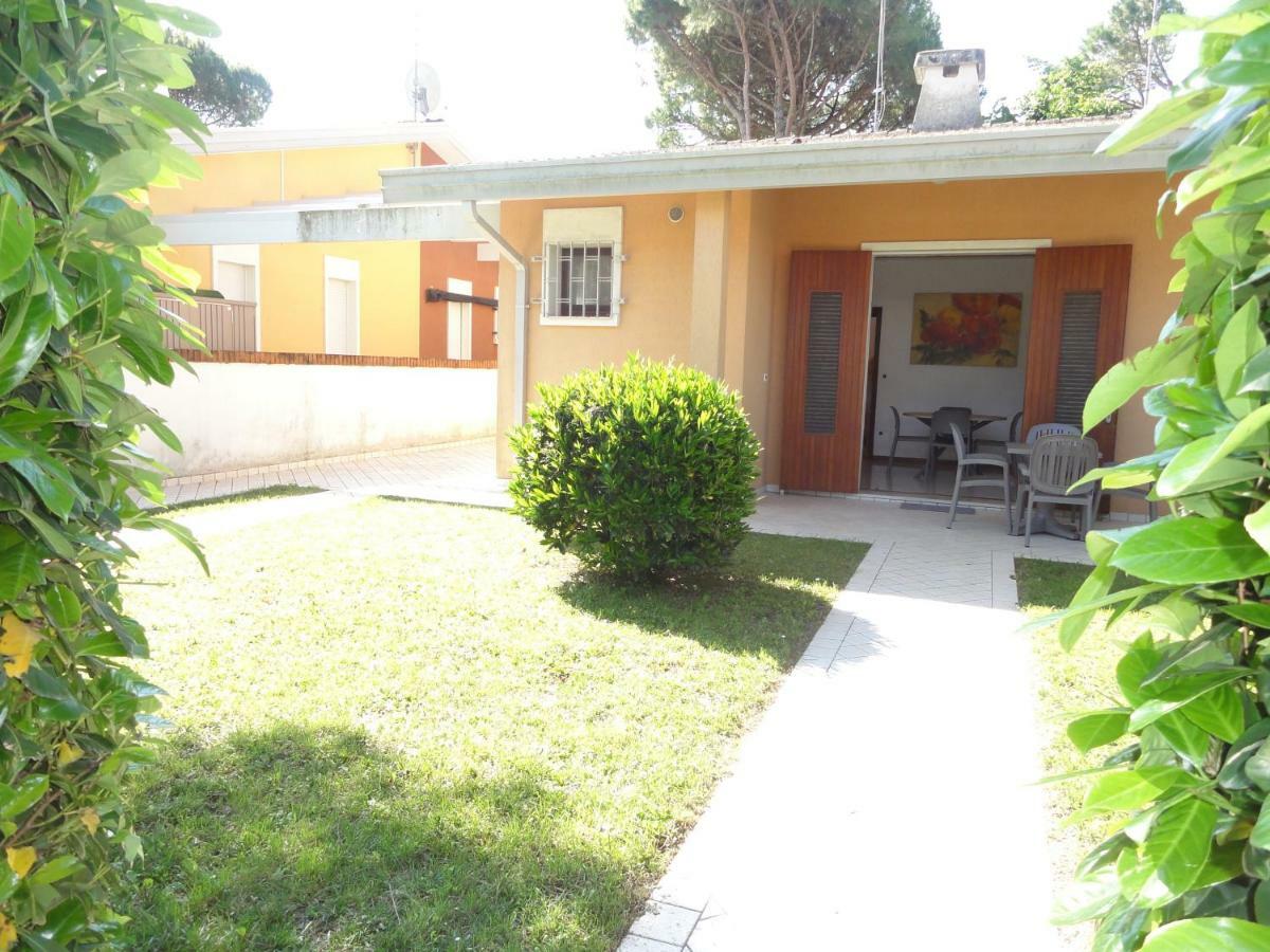 Villa Agavi 2 Bibione Extérieur photo
